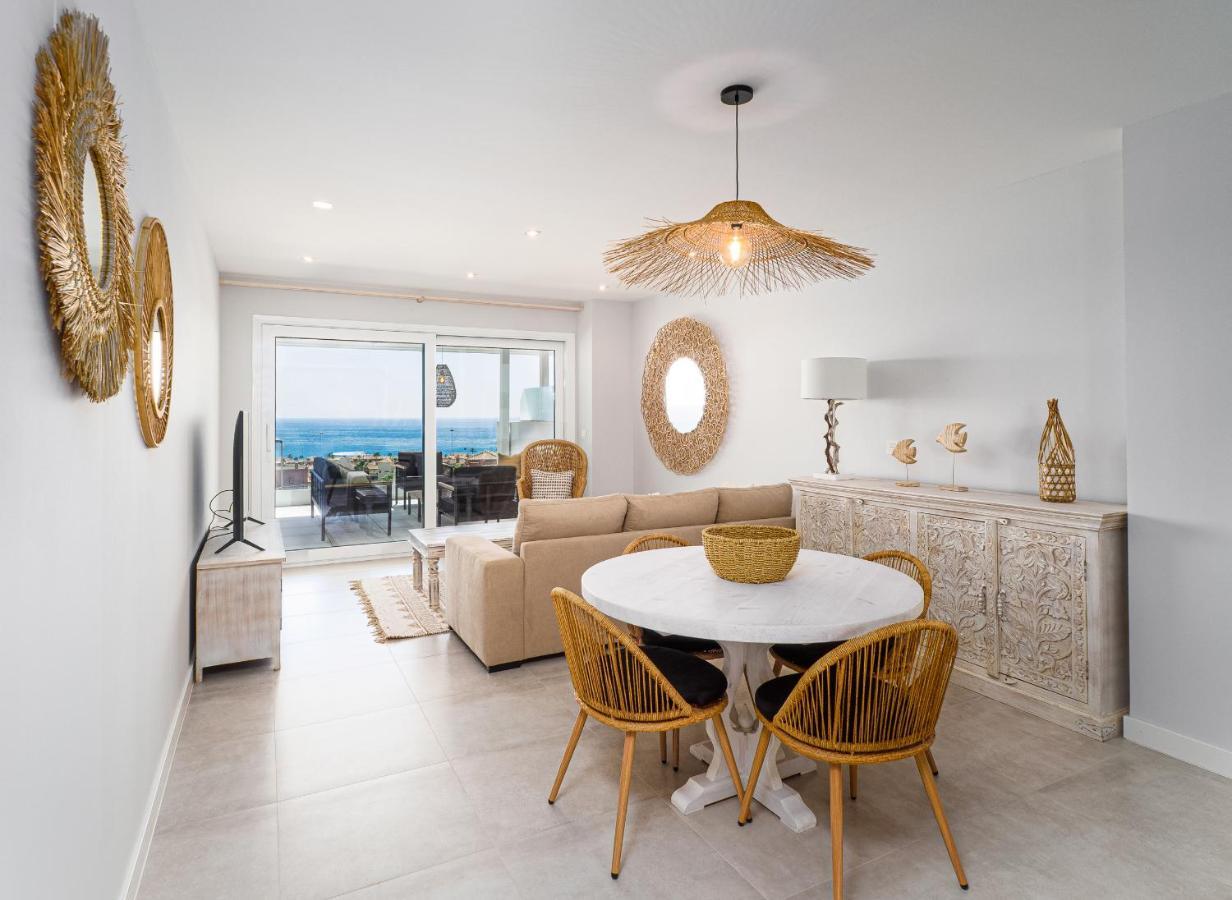Via Celere 2325 Luxury Sea View Appartment 카사레스 외부 사진